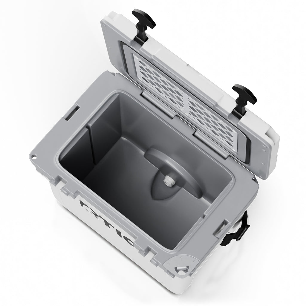 22 QT Ultra-Light Cooler (JK7K)
