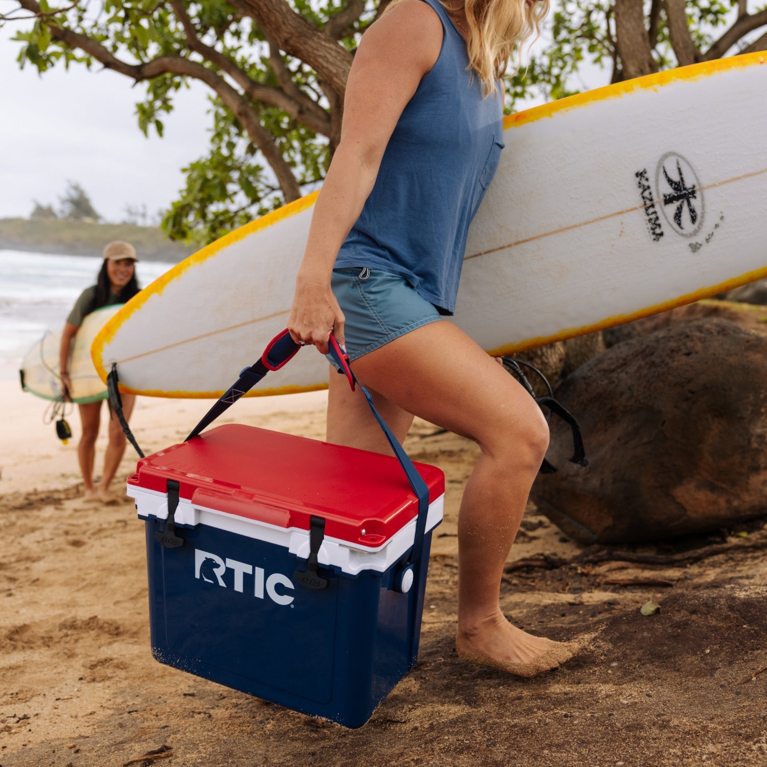 22 QT Ultra-Light Cooler (JK7K)
