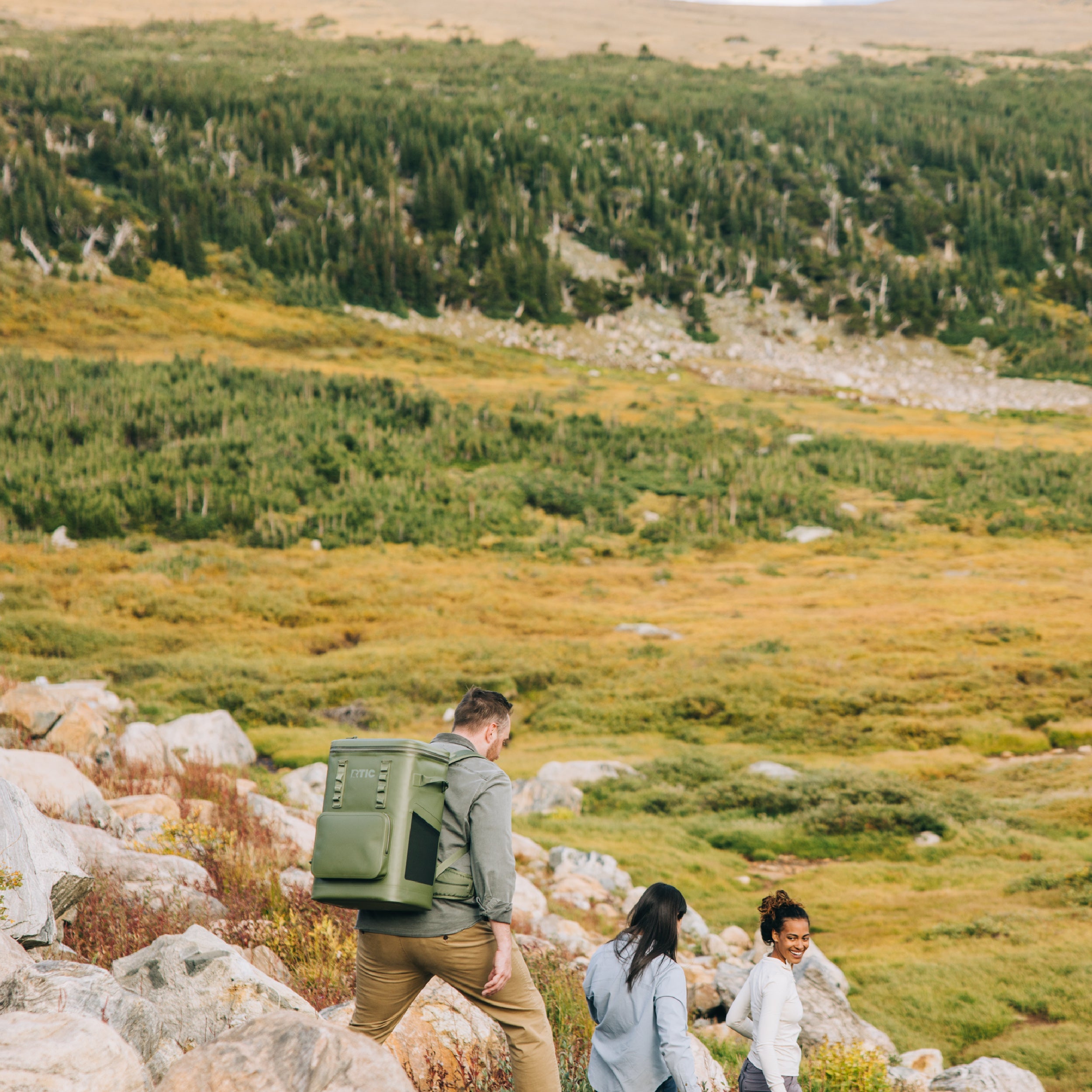 Ultra-Tough Backpack Cooler (VMVV)