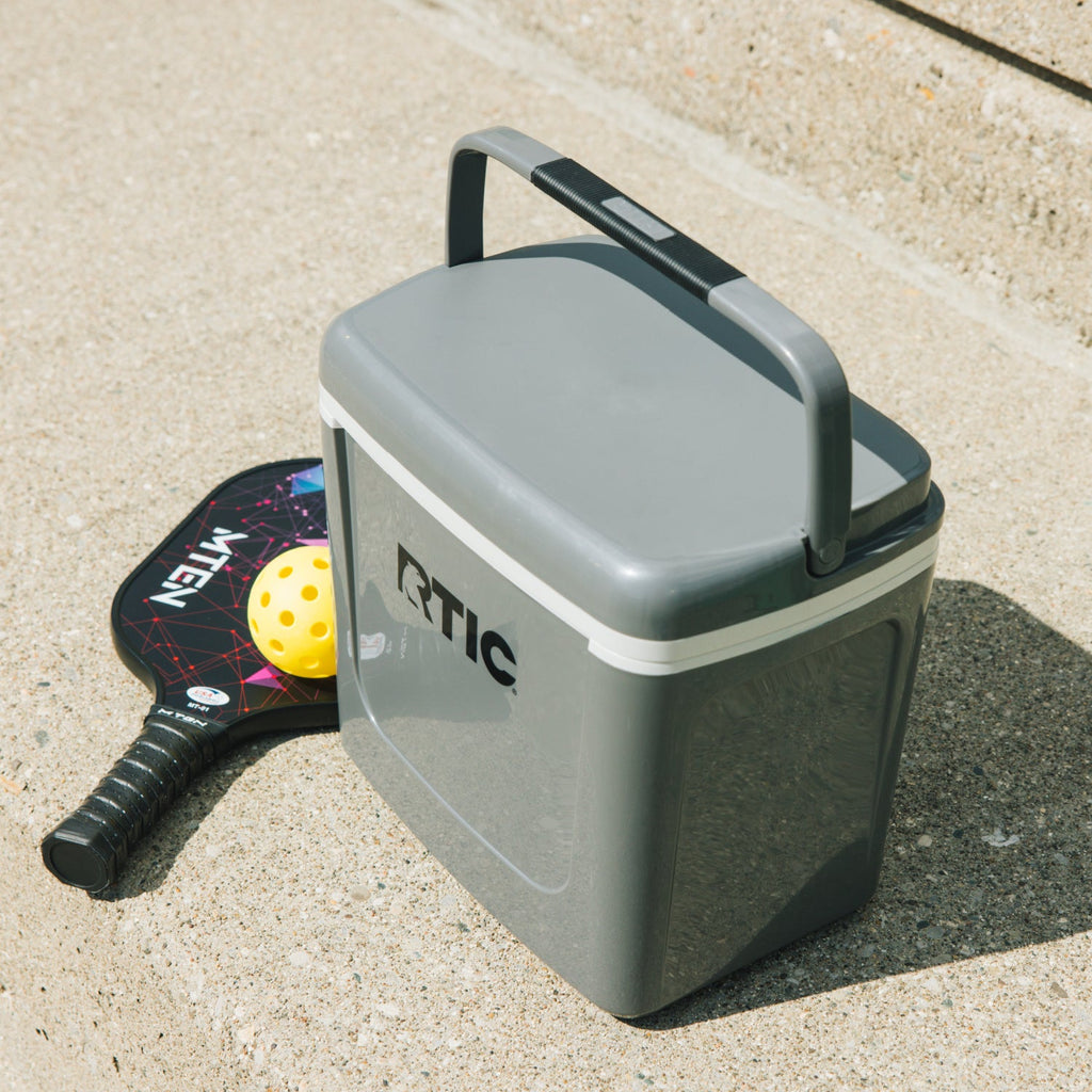 8 QT Road Trip Personal Cooler (C2ST)