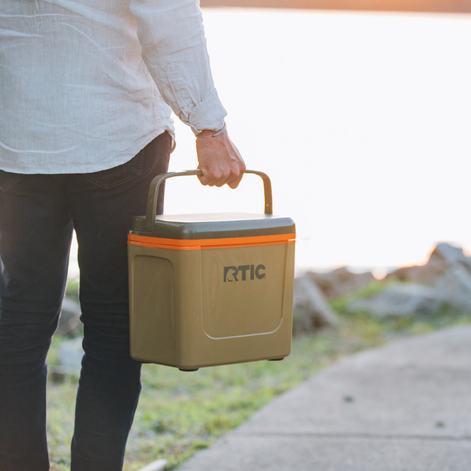 8 QT Road Trip Personal Cooler (T90D)