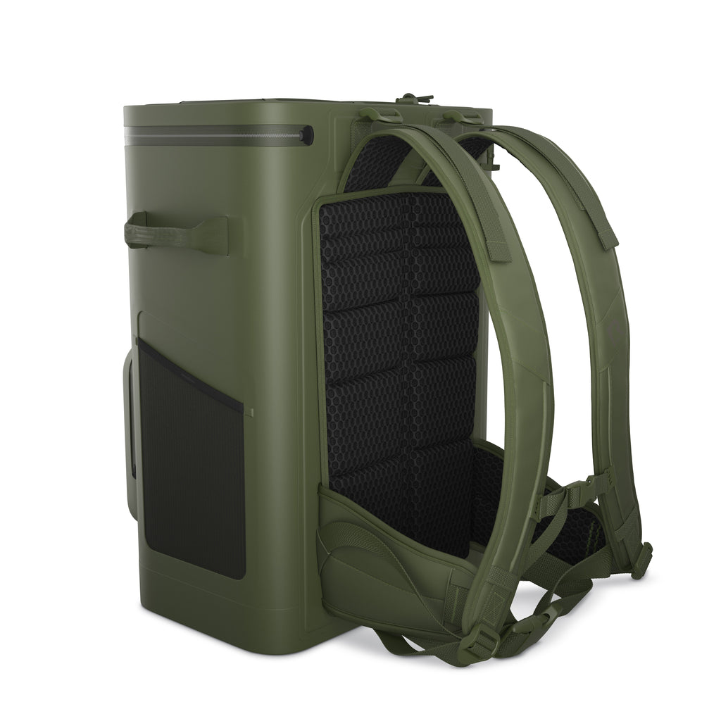 Ultra-Tough Backpack Cooler (VMVV)