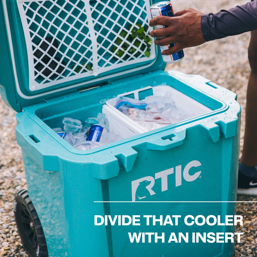 45 QT Ultra-Tough Wheeled Cooler (1OA4)
