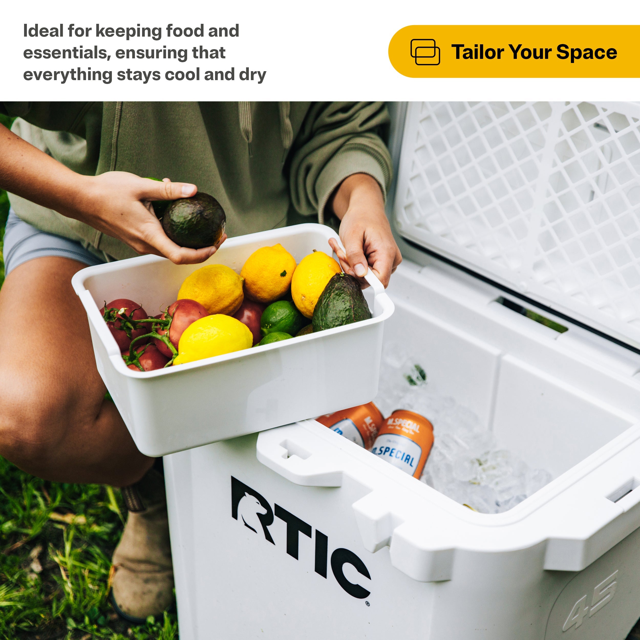 45 QT Ultra-Tough Wheeled Cooler (1OA4)