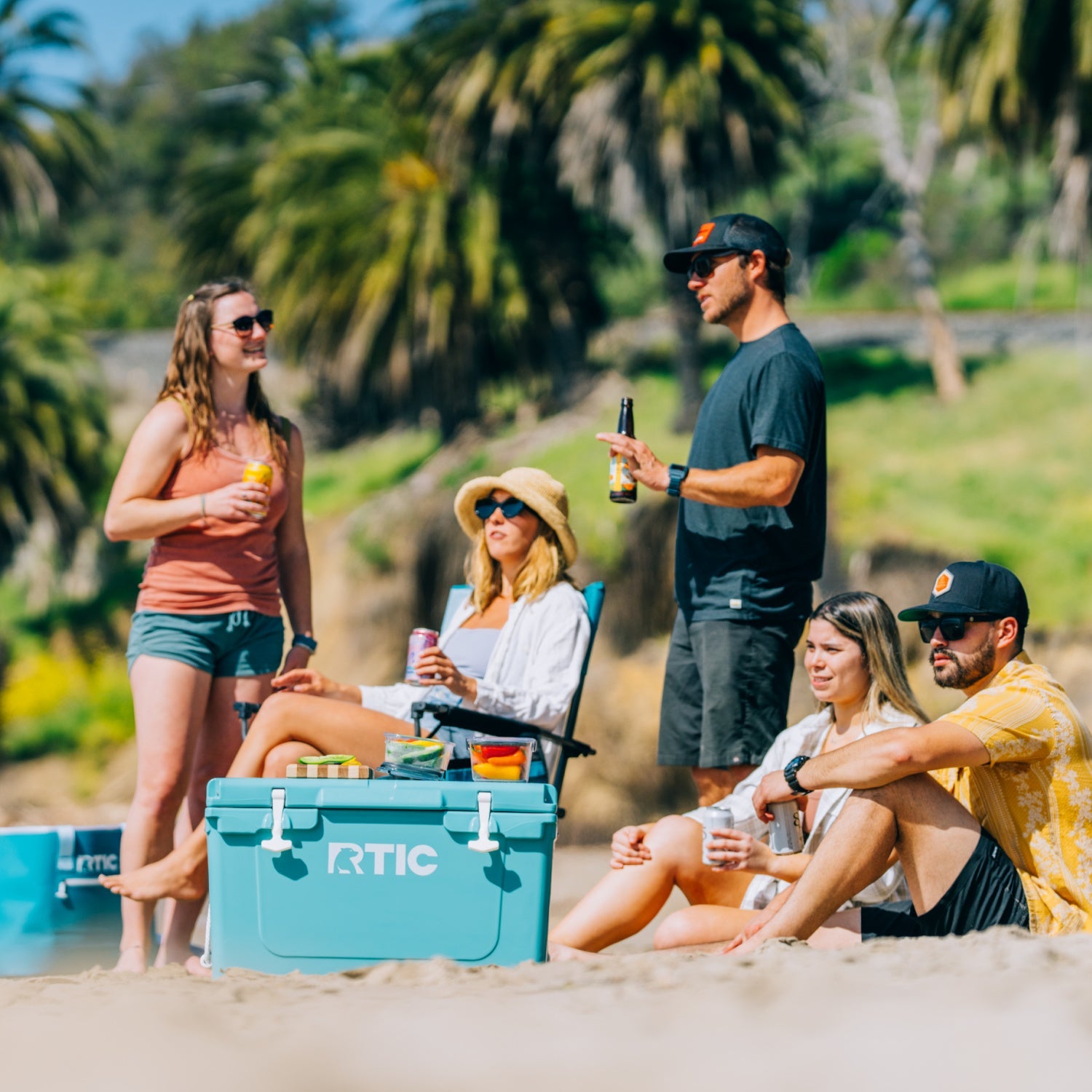 45 QT Ultra-Tough Cooler (YK8K)
