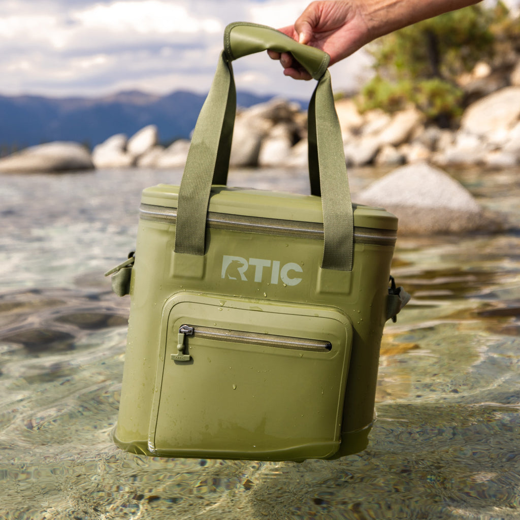 Ultra-Tough Soft Cooler Pro (1H16)