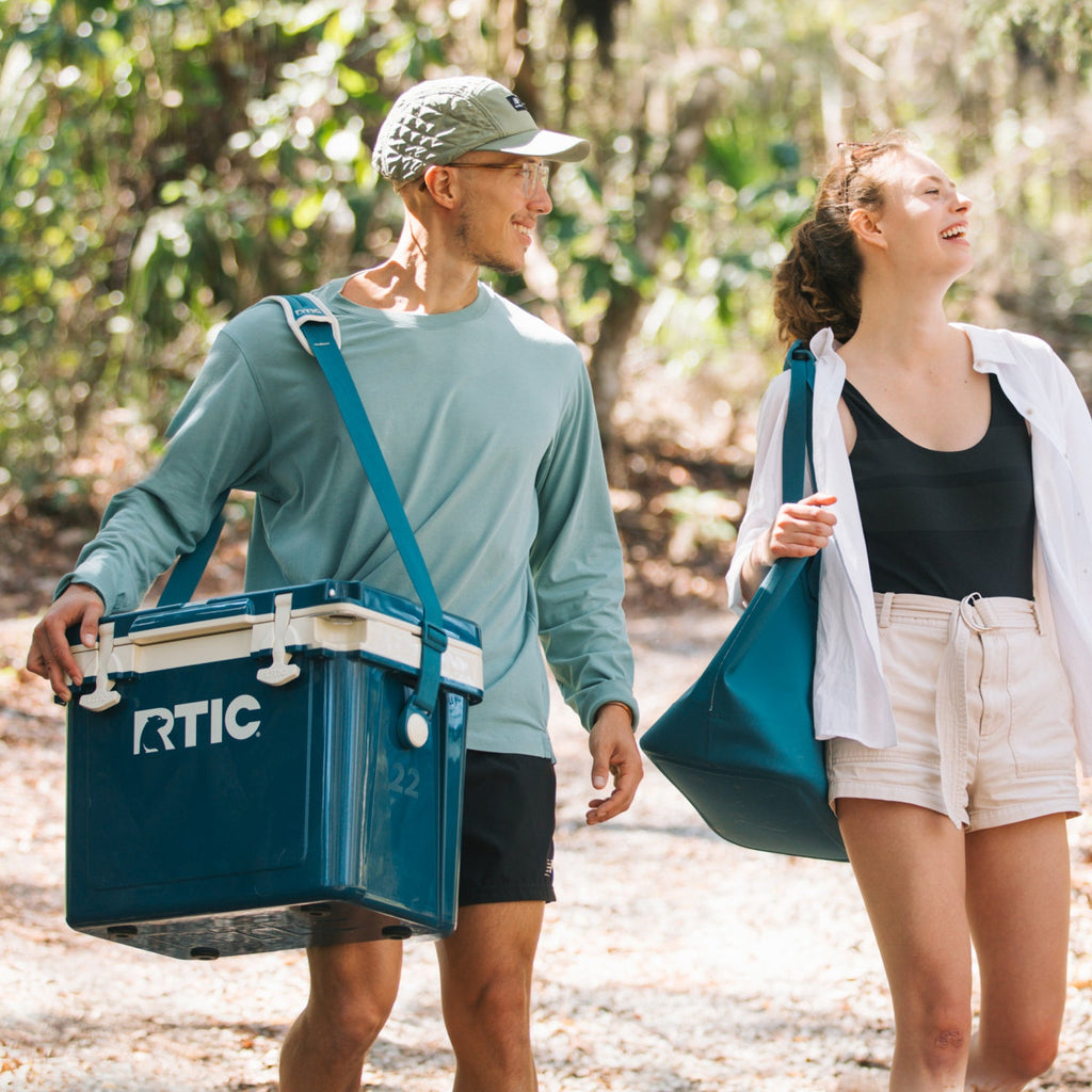 22 QT Ultra-Light Cooler (KBGL)