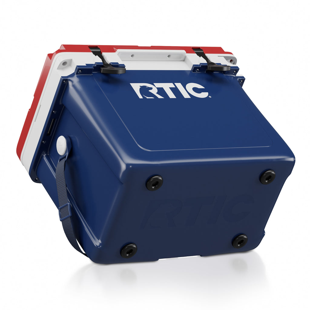 22 QT Ultra-Light Cooler (JK7K)