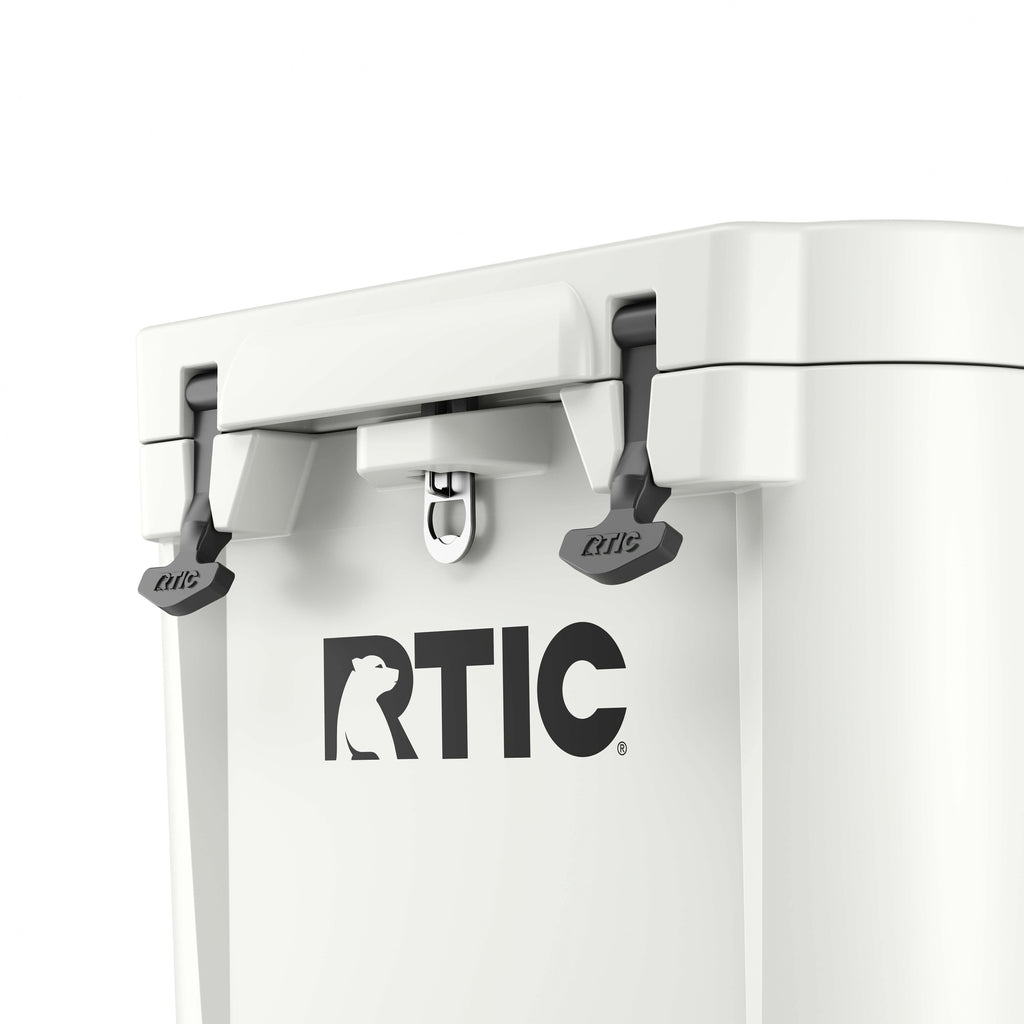 45 QT Ultra-Tough Wheeled Cooler (85D5)