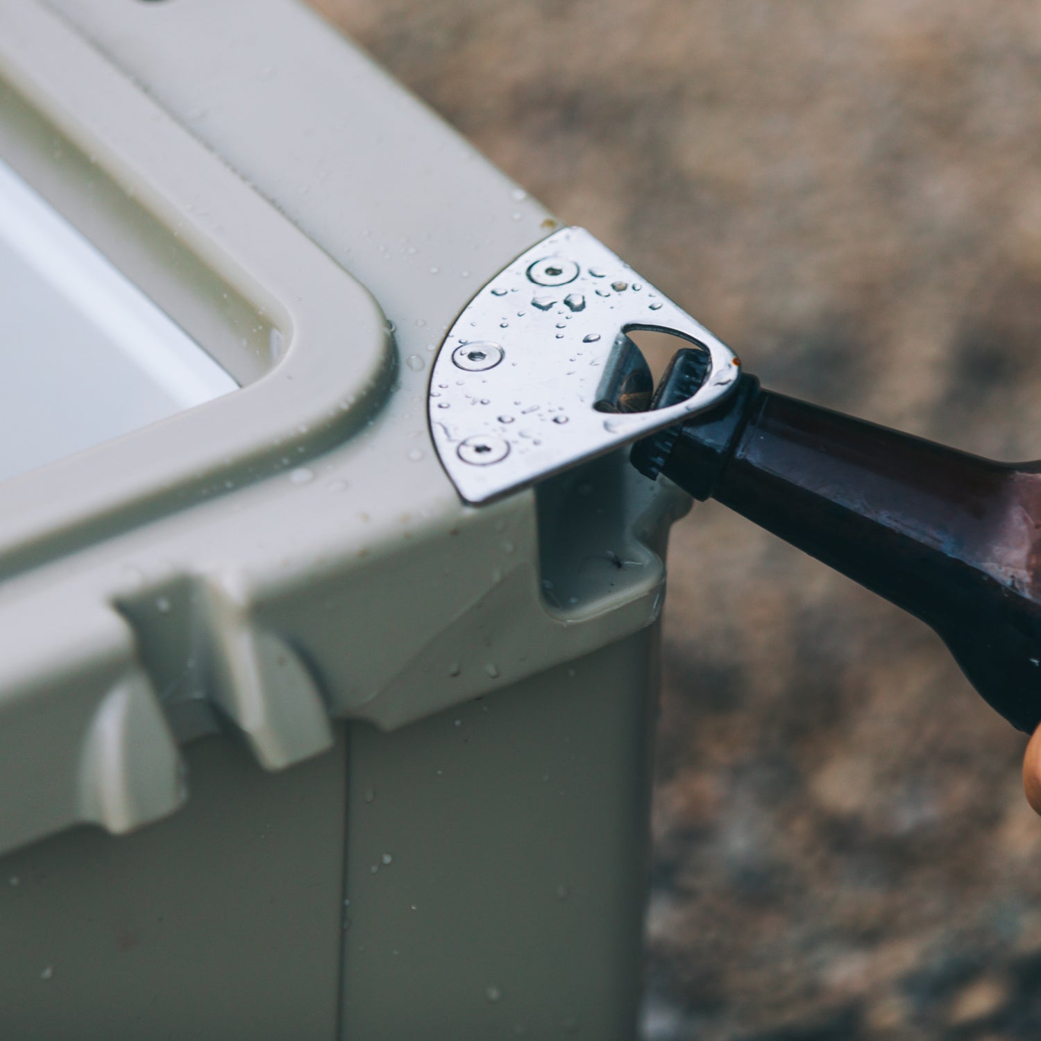 45 QT Ultra-Tough Cooler (YK8K)